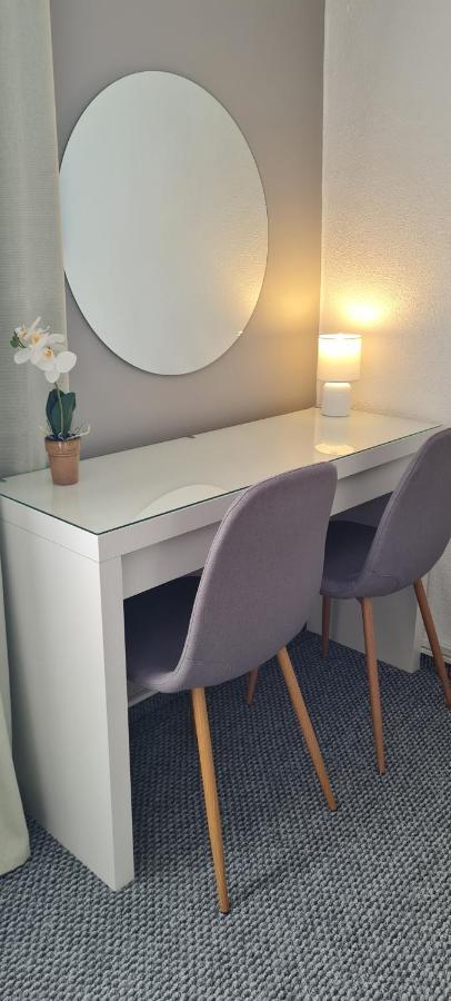 Lugas Apartman Miskolctapolca 2 Haloszoba Dezsa Es Jakuzzi Koezel A Barlangfuerdohoez Luaran gambar