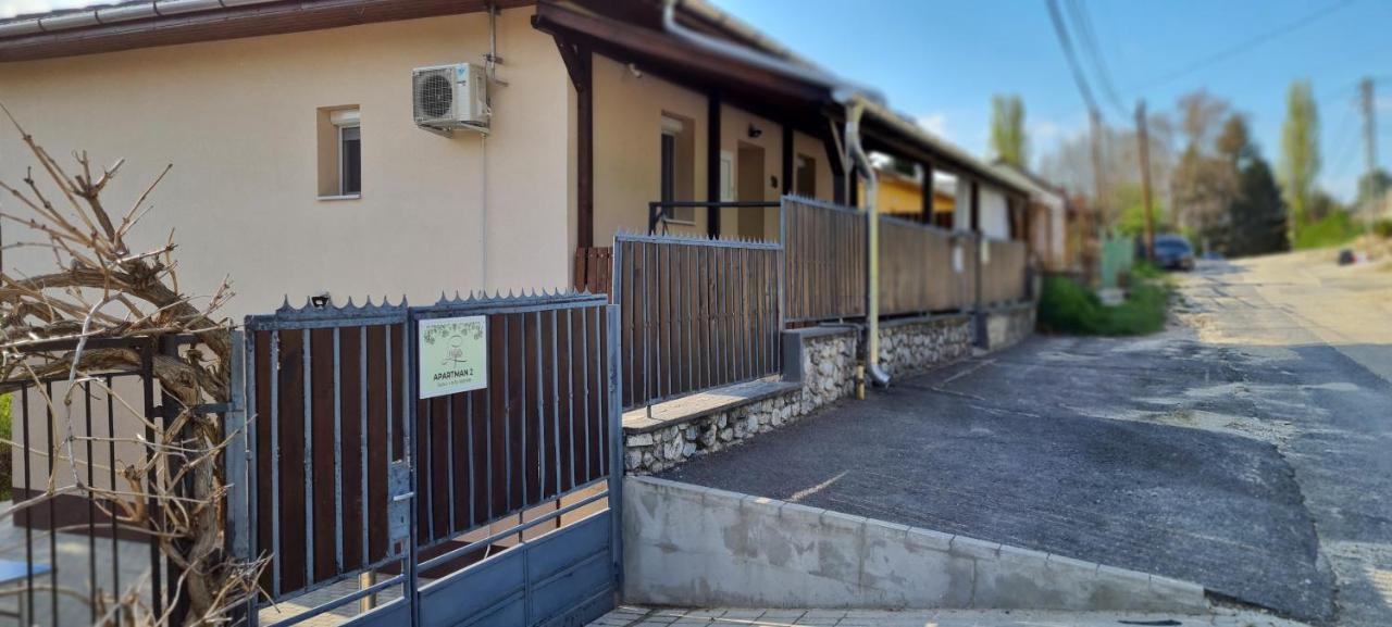 Lugas Apartman Miskolctapolca 2 Haloszoba Dezsa Es Jakuzzi Koezel A Barlangfuerdohoez Luaran gambar