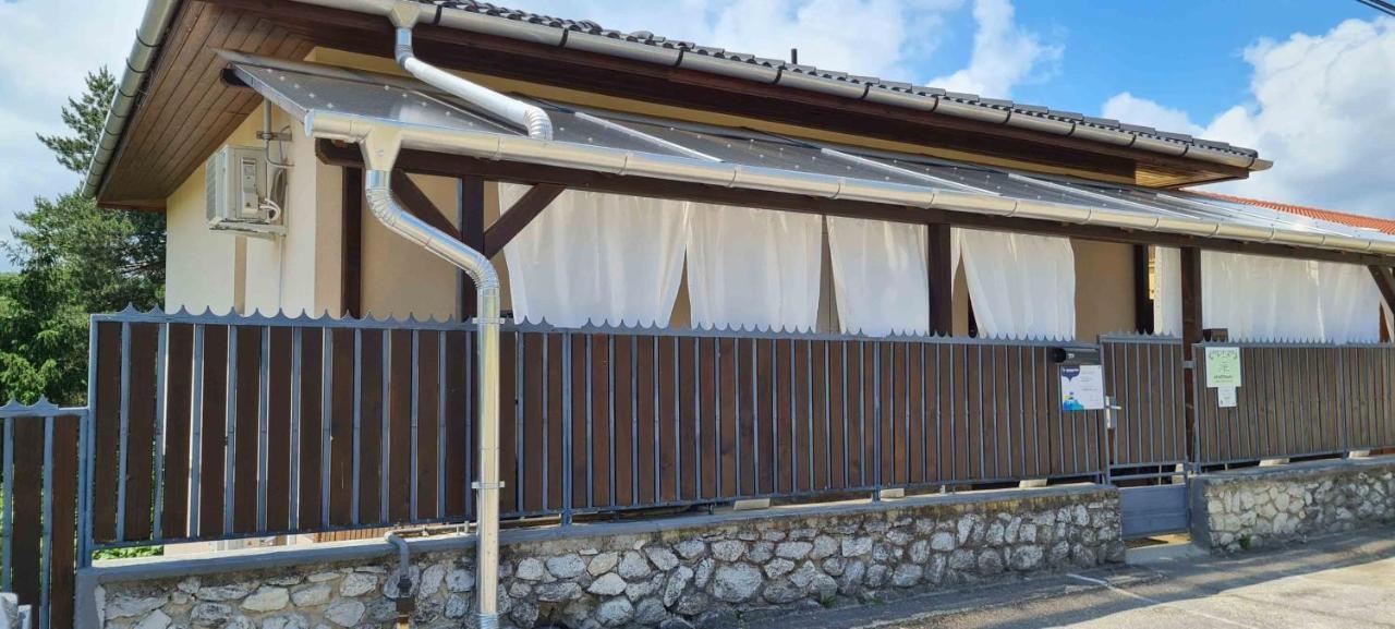 Lugas Apartman Miskolctapolca 2 Haloszoba Dezsa Es Jakuzzi Koezel A Barlangfuerdohoez Luaran gambar