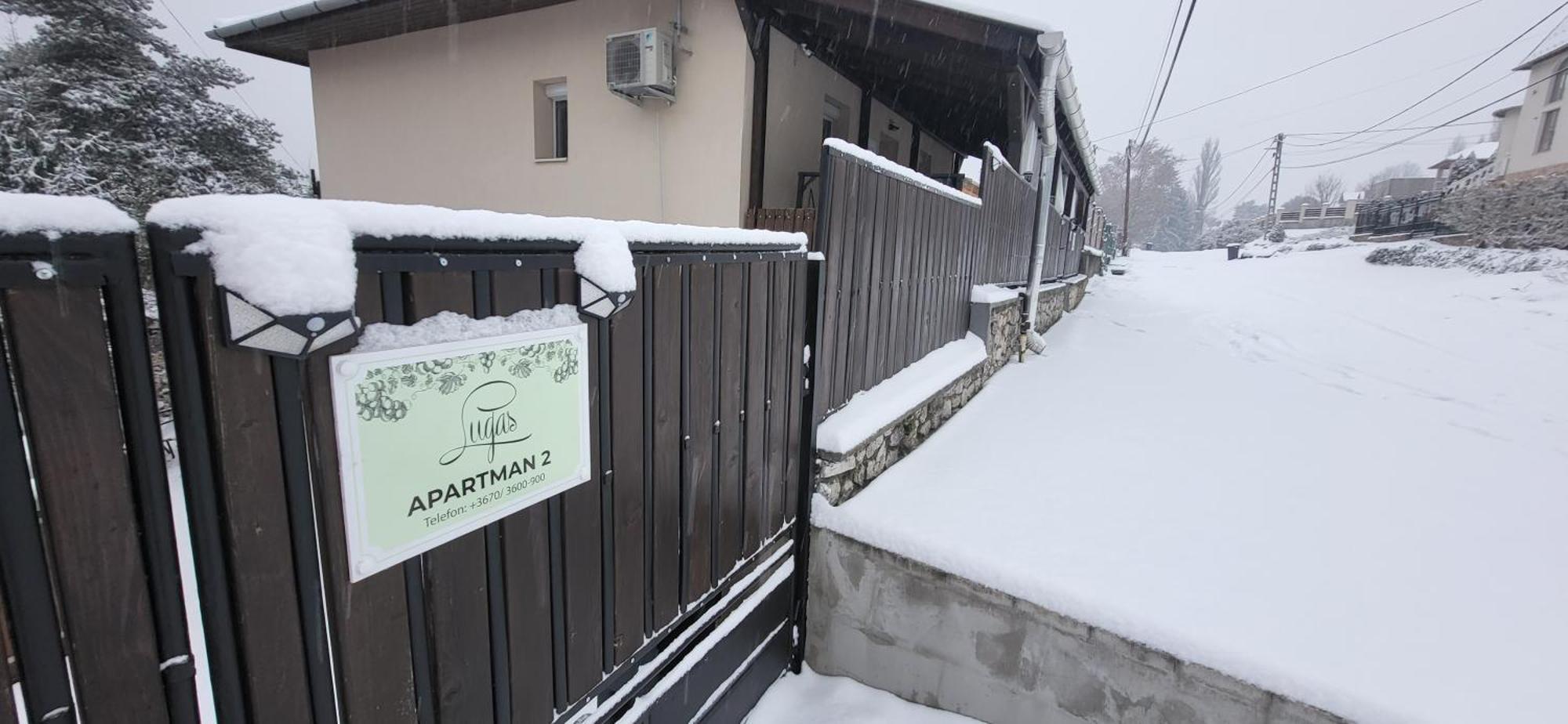 Lugas Apartman Miskolctapolca 2 Haloszoba Dezsa Es Jakuzzi Koezel A Barlangfuerdohoez Luaran gambar