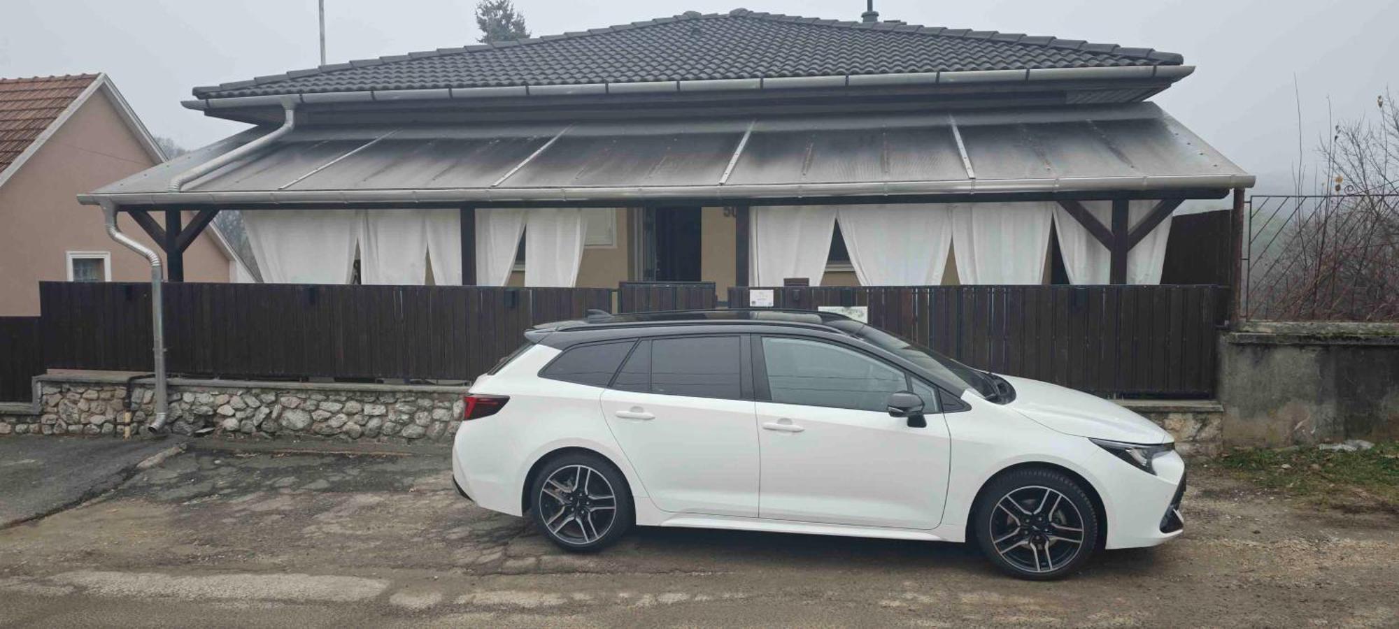 Lugas Apartman Miskolctapolca 2 Haloszoba Dezsa Es Jakuzzi Koezel A Barlangfuerdohoez Luaran gambar